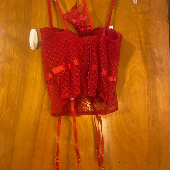 🔥NWT🔥Flirty Girl Bustier & Matching Thong Set - Picture 5 of 5
